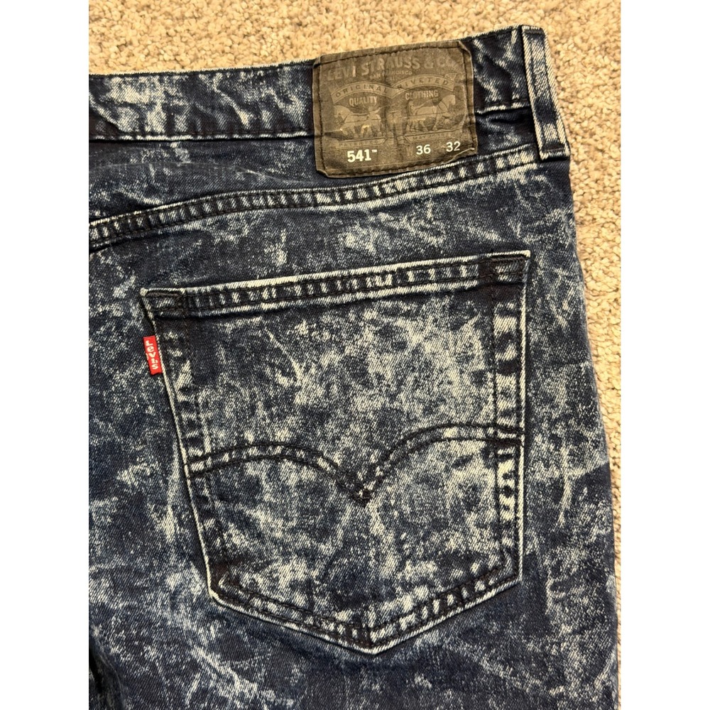 Levis 541 Jeans Mens 36x32 Blue Athletic Taper Acid Wash Stretch Denim Pants - Picture 10 of 11